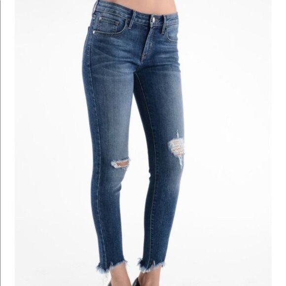 Just Black Denim Cropped Skinny Raw Hem Distressed Jeans Size 31 Blue - Picture 1 of 8